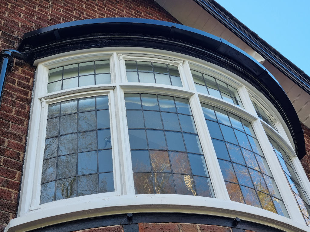 Radius aluminium box gutter